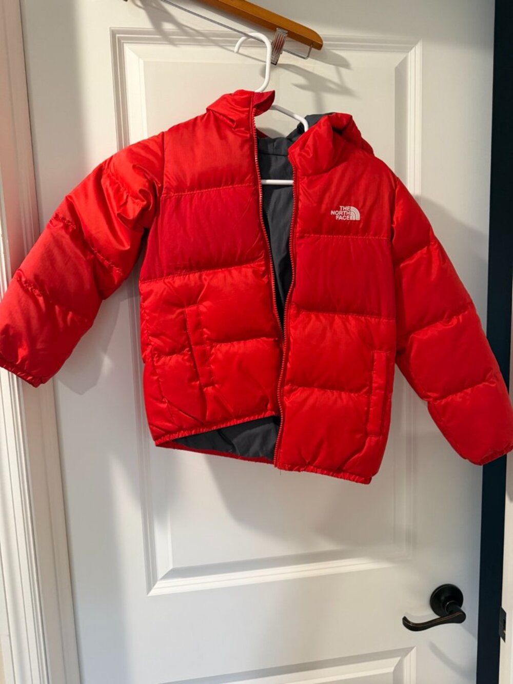 The North Face Kids Reversible Puffer Jacket Red Gray Size 6